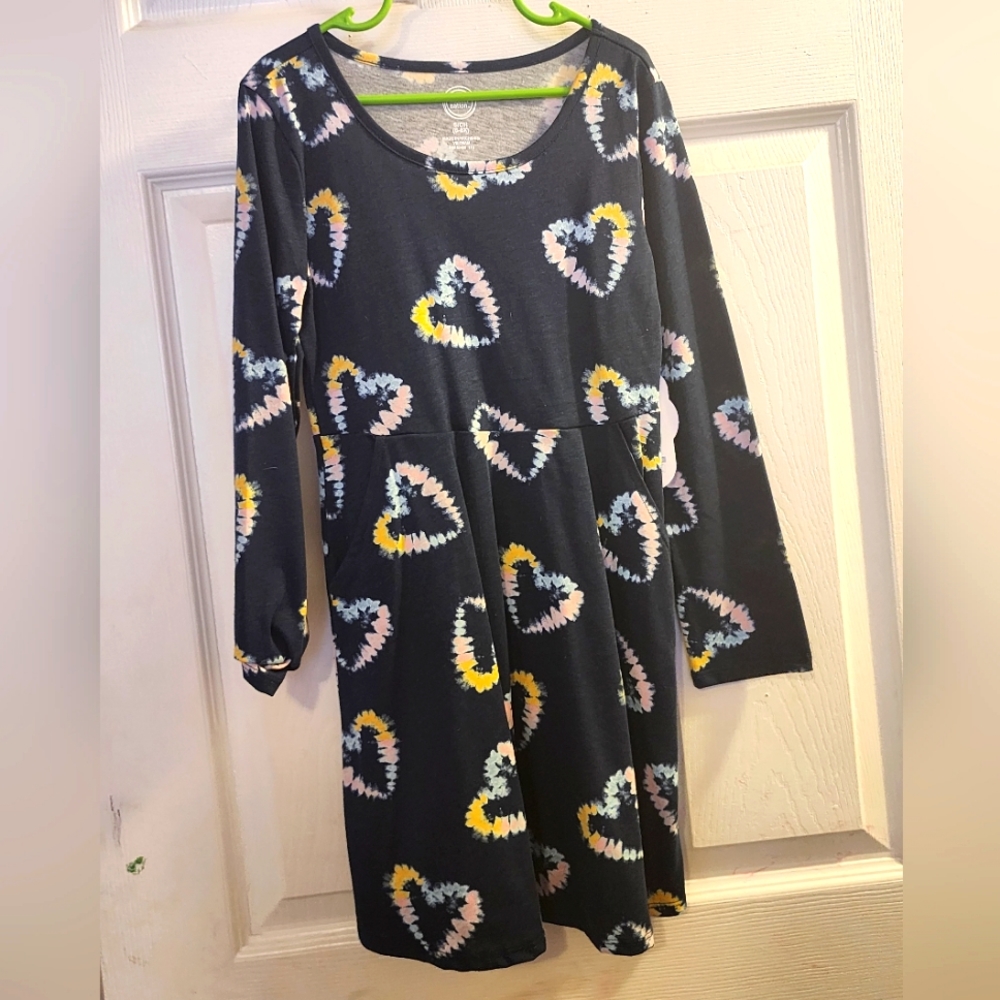 Girls Heart Dress With Pockets size sm